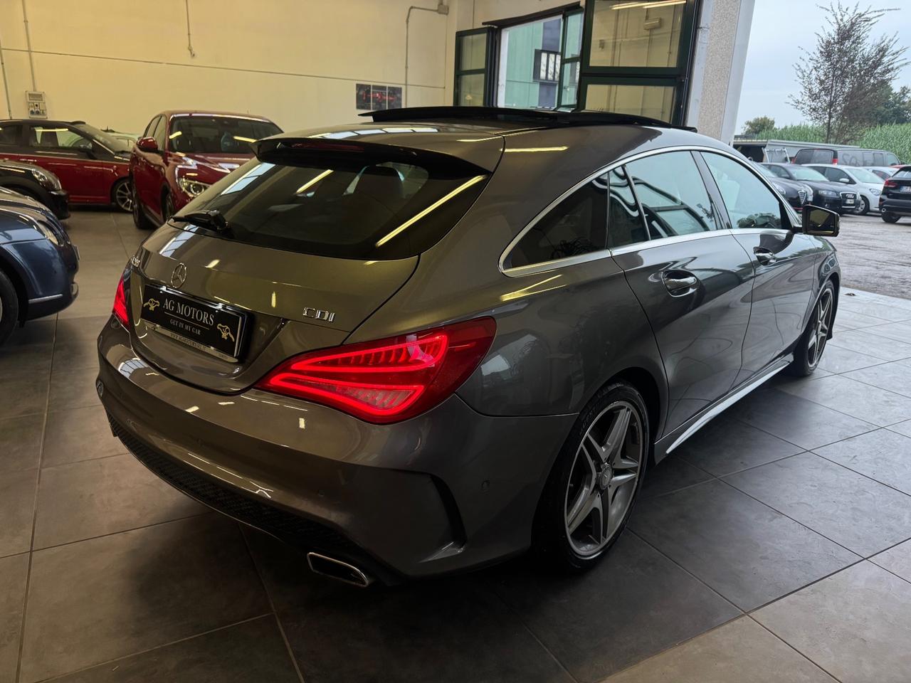 Mercedes-benz CLA 200 CDI S.W. Automatic Premium Tetto apribile