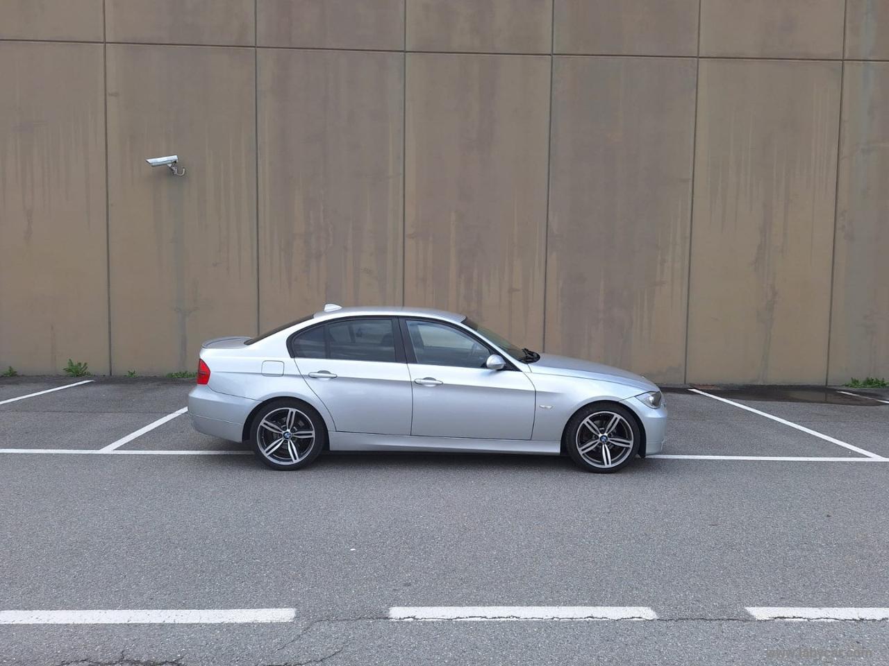 BMW 320d BERLINA CERCHI 18