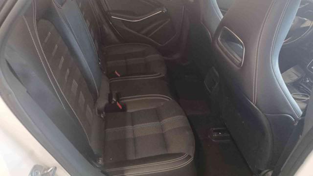 MERCEDES-BENZ CLA 180 d S.W. Premium GARANZIA ASSICURATIVA!