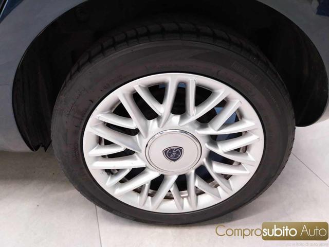 LANCIA Ypsilon 1.2 69 CV (Garanzia 12 Mesi)