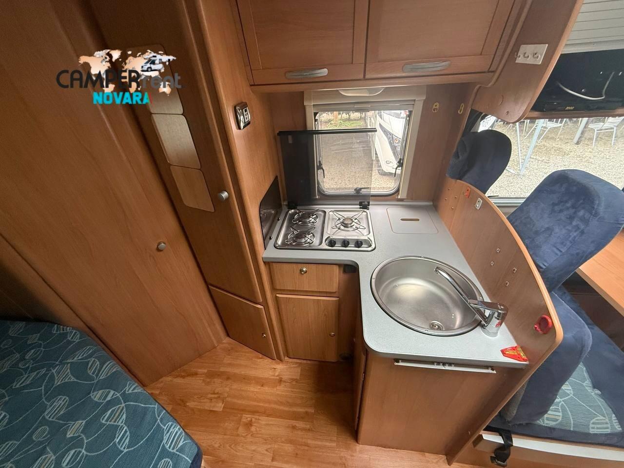 Ci International ELLIOT GARAGE P - SEMINTEGRALE GARAGE