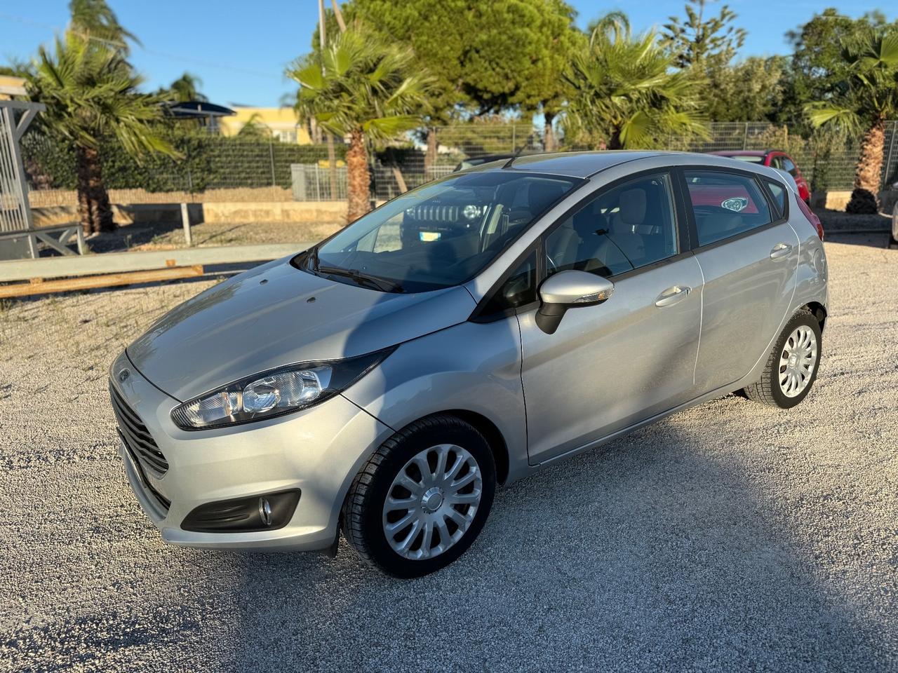 Ford Fiesta 1.5 TDCi 75CV 5 porte
