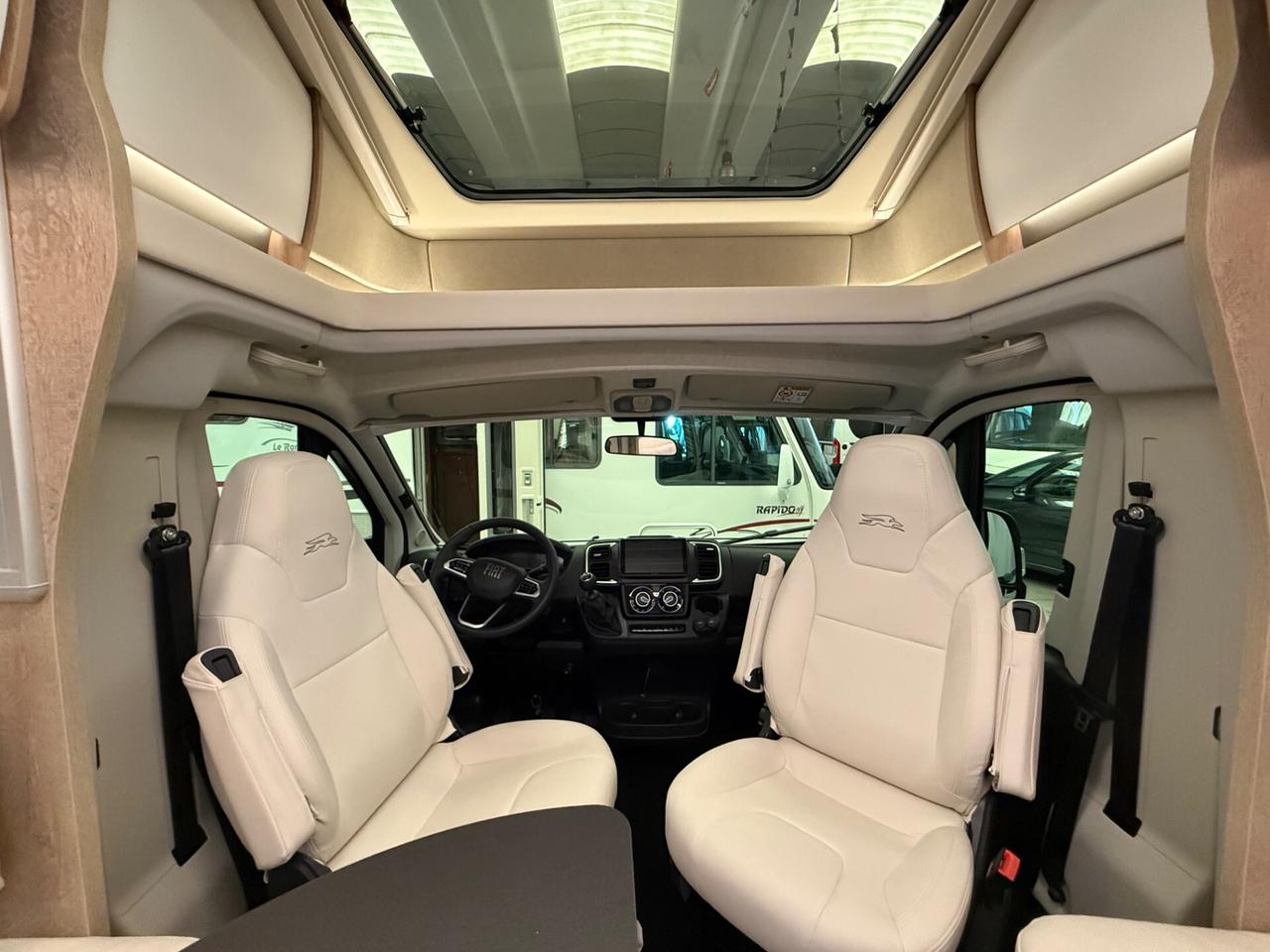 LAIKA ECOVIP L 4012 7.40 NAUTICO SUPER ACCESSORIATO