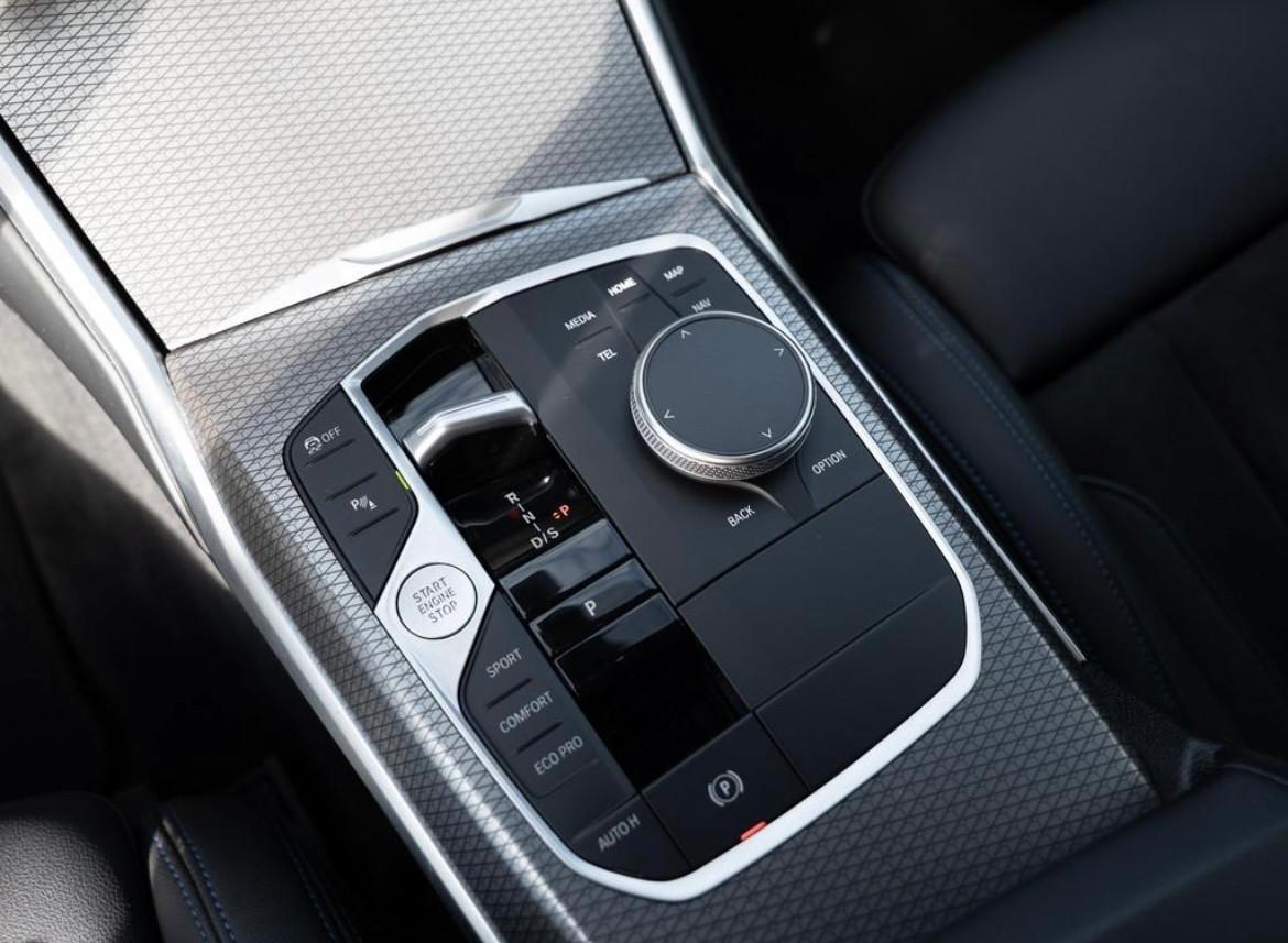 BMW 320 d Touring M-Sport