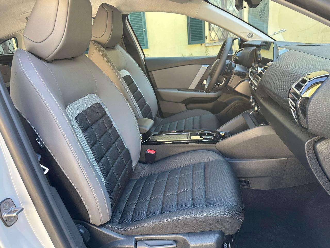 Citroen C4 1.2 Hybrid - Collection