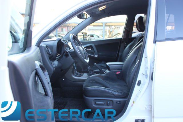 TOYOTA RAV 4 RAV4 2.2 D-4D 150CV DPF Exclusive