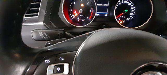 VOLKSWAGEN Tiguan 2.0 TDI SCR DSG Business NAVI LED VIDEO