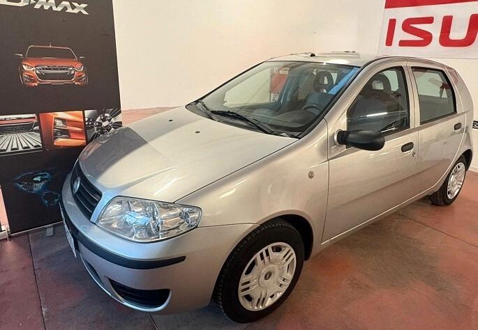 FIAT PUNTO serie 2 IMPIANTO METANO e benzina 1200 CV 60 PER NEOPATENTATI Km 202.404 certificati