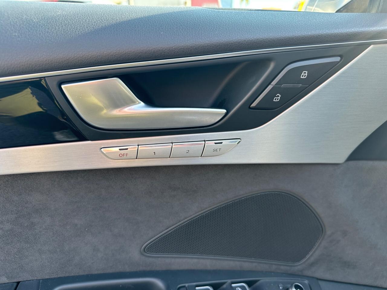 Audi A8 3.0 TDI 262 CV quattro tiptronic