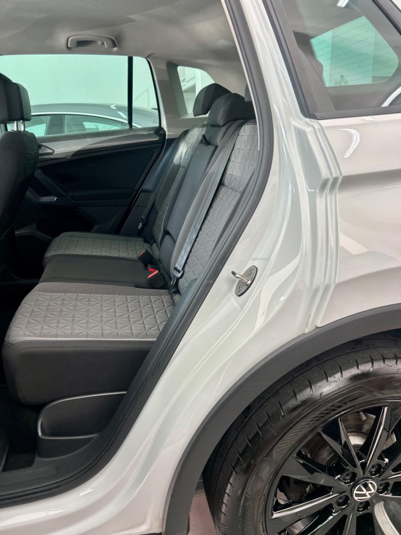 Volkswagen Tiguan 2.0 TDI 150 SCR DSG FINANZIABILE