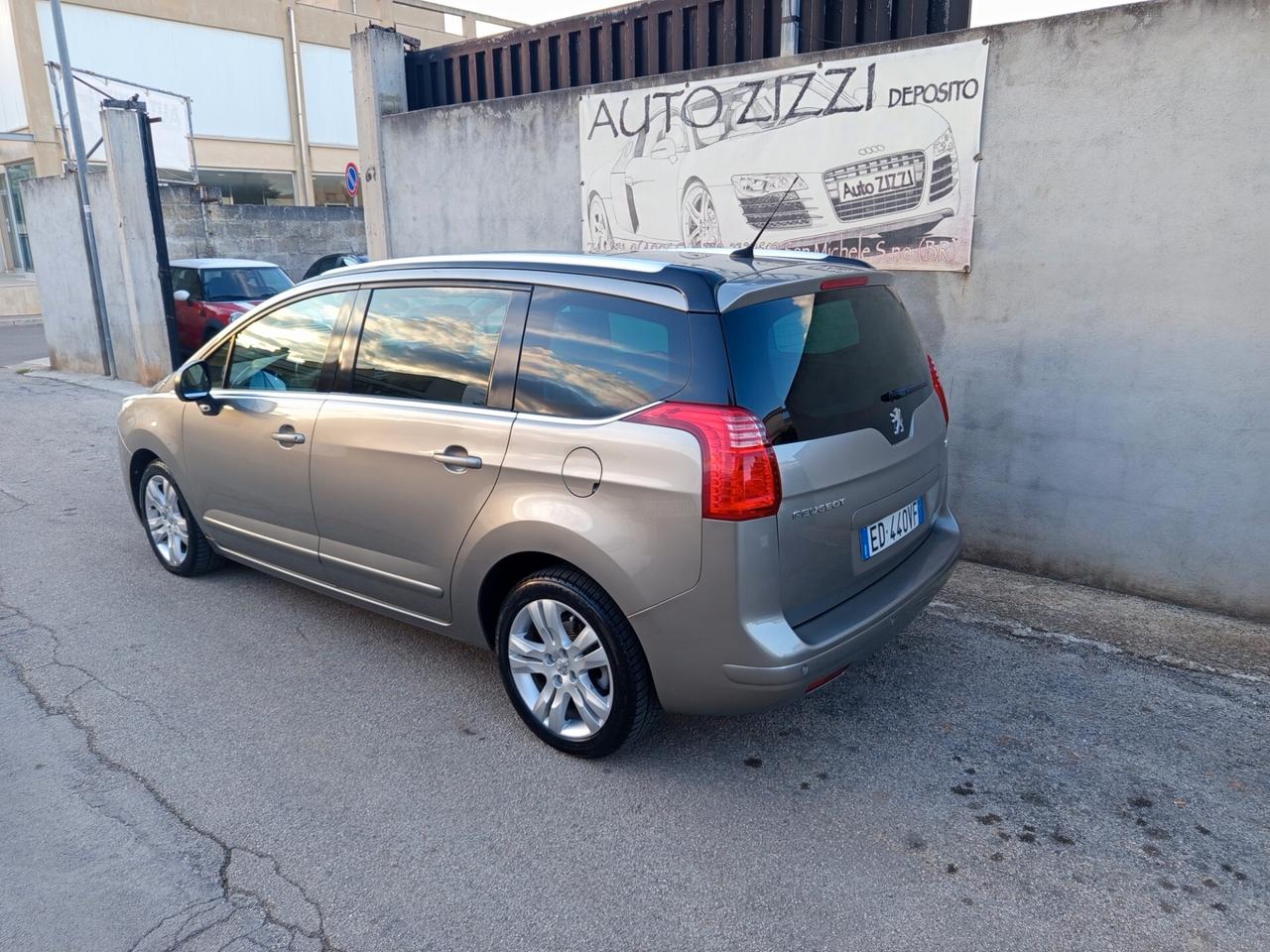 Peugeot 5008 2.0 Hdi 7 posti Allure