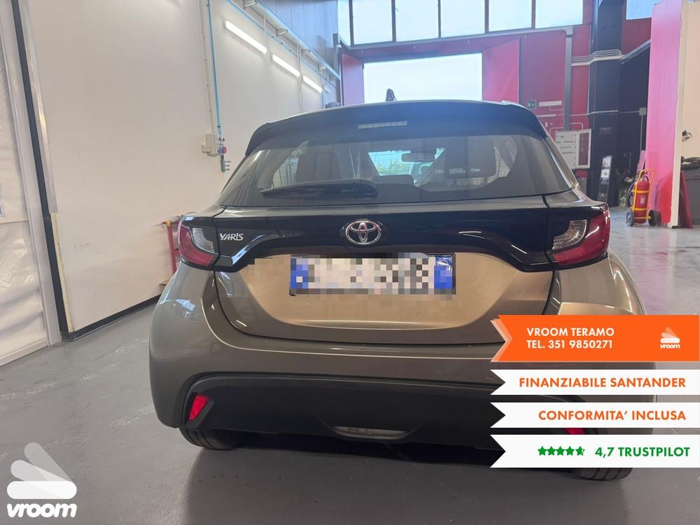 TOYOTA Yaris 1.0 5 porte Business