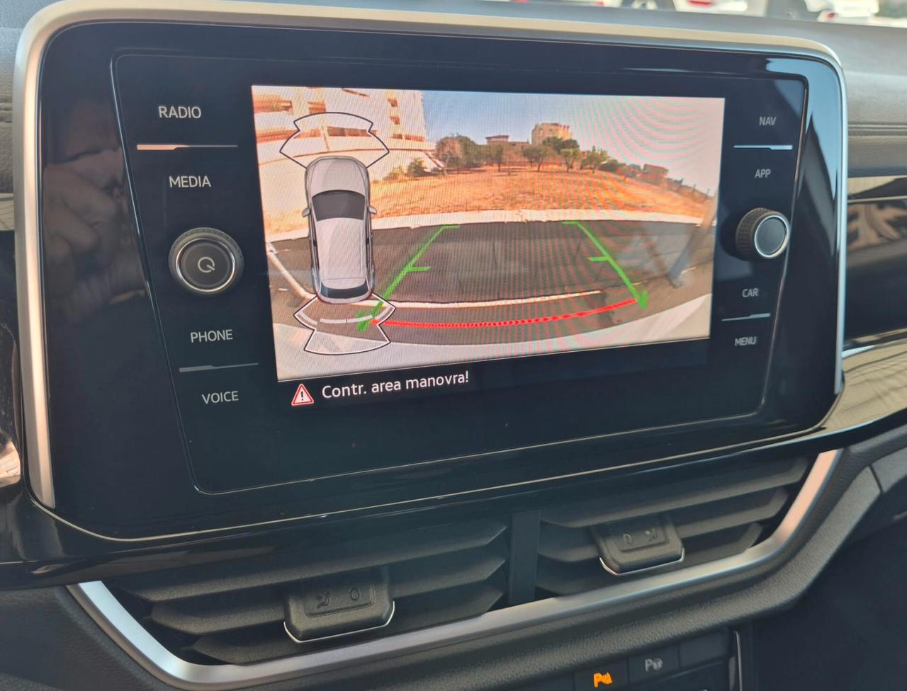 Volkswagen T-Roc 2.0 TDI 150 CV DSG R-Line