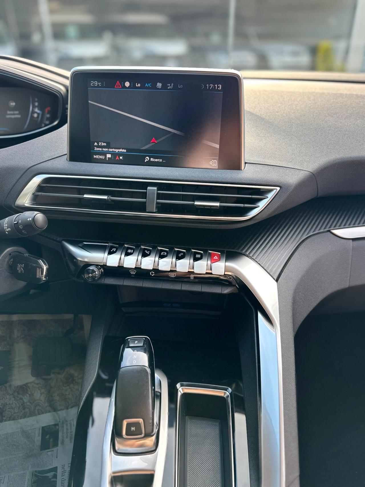 Peugeot 3008 BlueHDi 130 S&S EAT8 Business