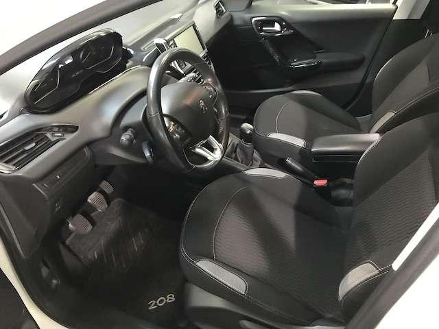 Peugeot 208 208 5p 1.6 bluehdi Allure 75cv / euro6