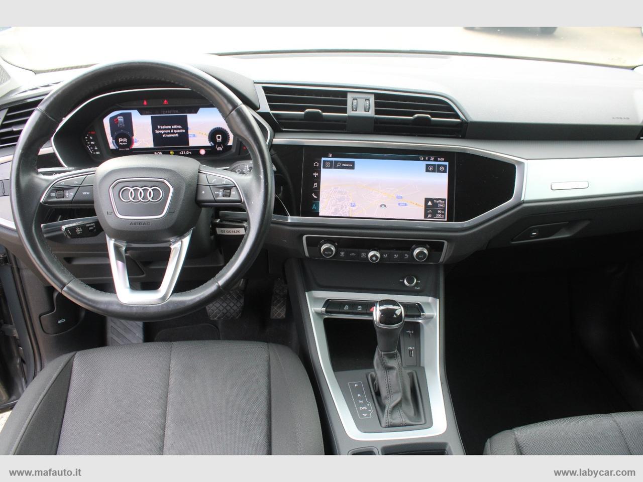 AUDI Q3 35 TDI S tronic Business