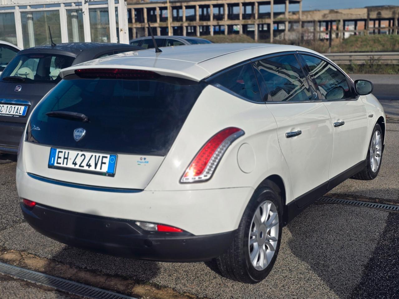 Lancia Delta 1.6 MJT DPF Gold