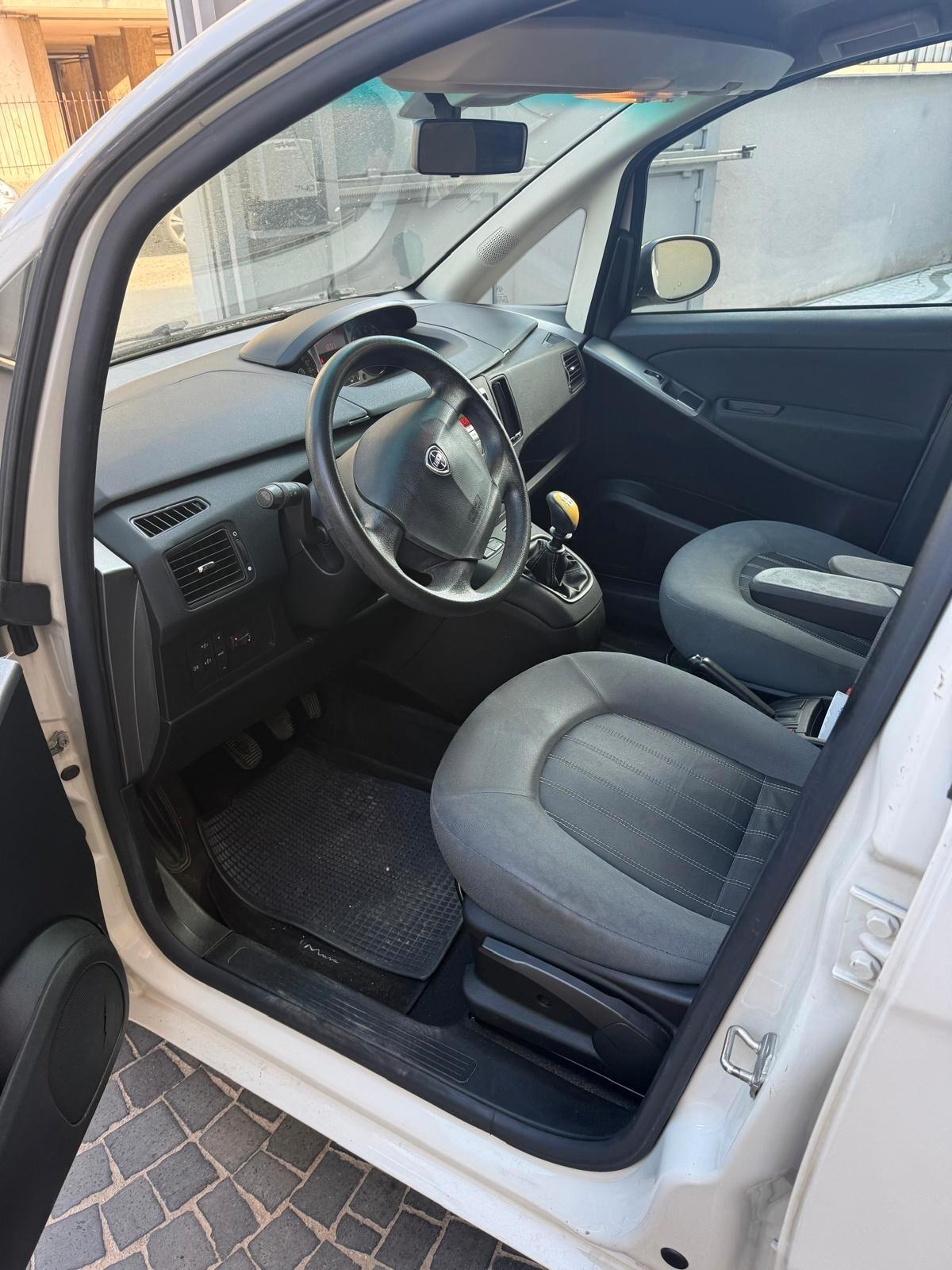 Lancia MUSA 1.4 8V Ecochic (GPL) Gold