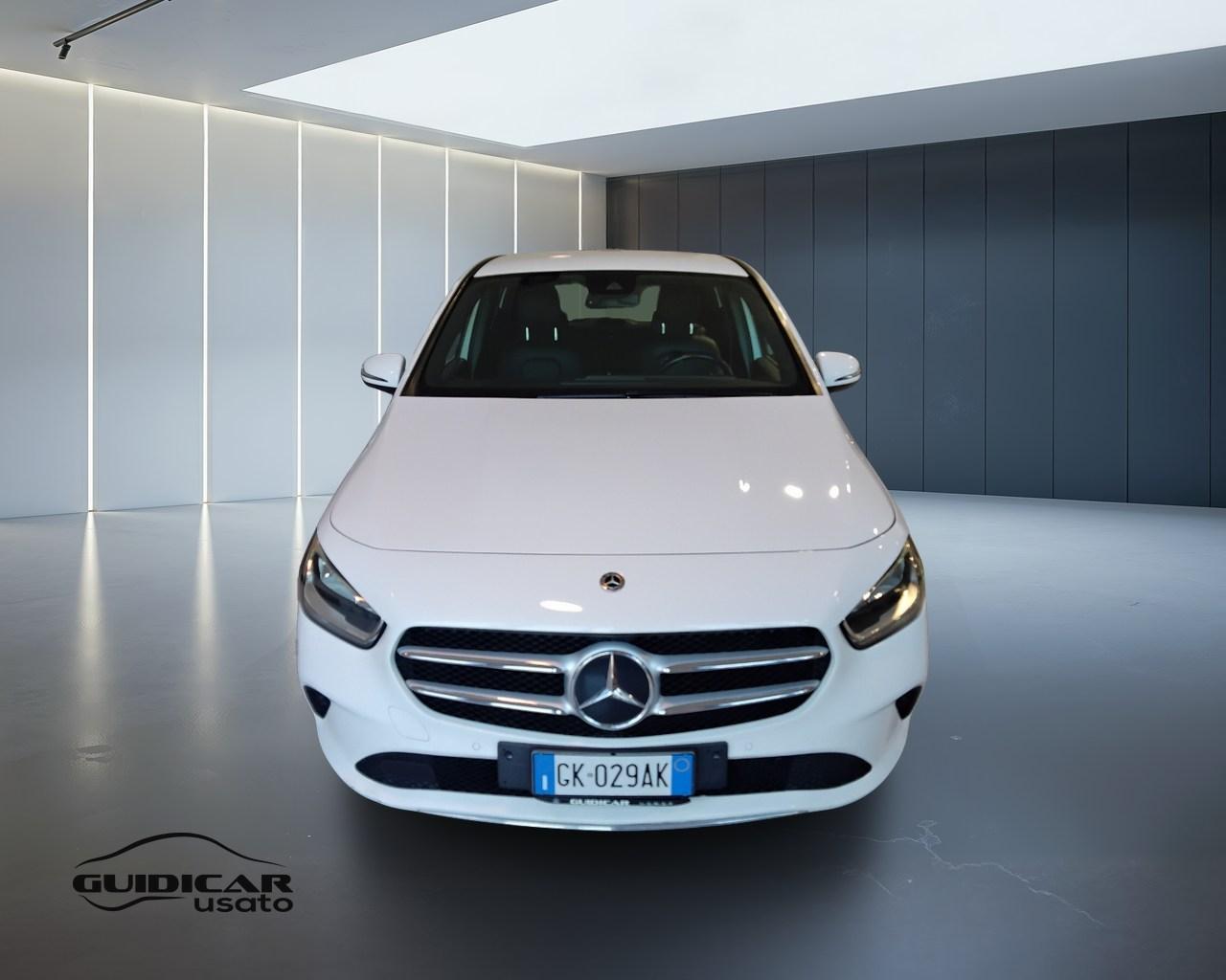 Mercedes-Benz Classe B - W247 2018 - B 180 d Sport Plus auto