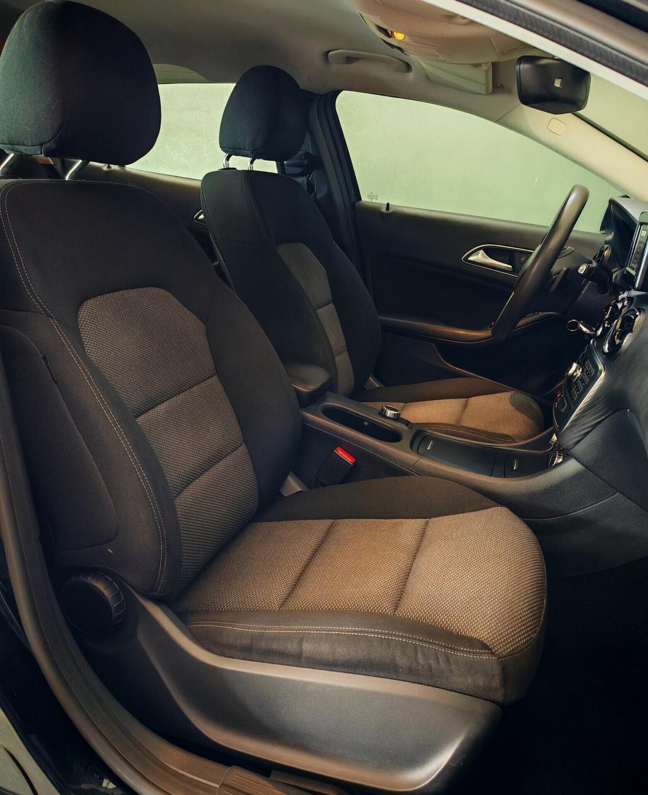 Mercedes-benz GLA 180 CDI Automatic Premium