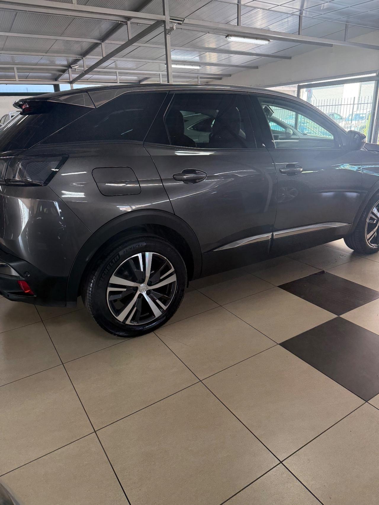 Peugeot 3008 BlueHDi 130 S&S EAT8 Active Pack
