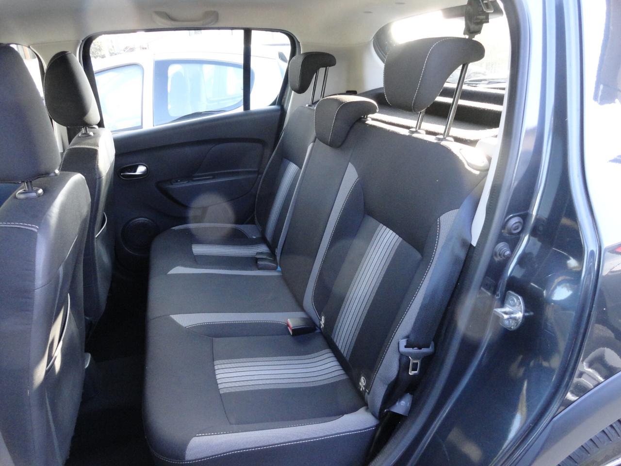 Dacia Sandero 1.5 dCi 8V 90CV Start&Stop Serie Speciale Wow