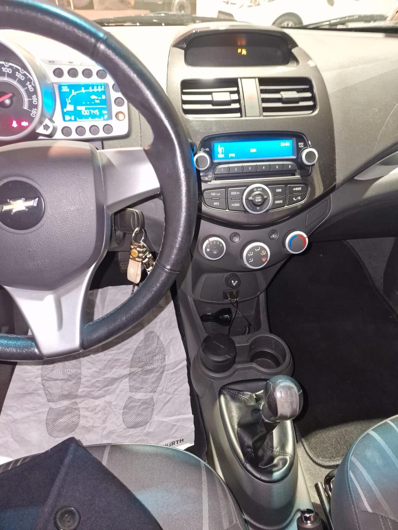 Chevrolet Spark 1.2 LTZ