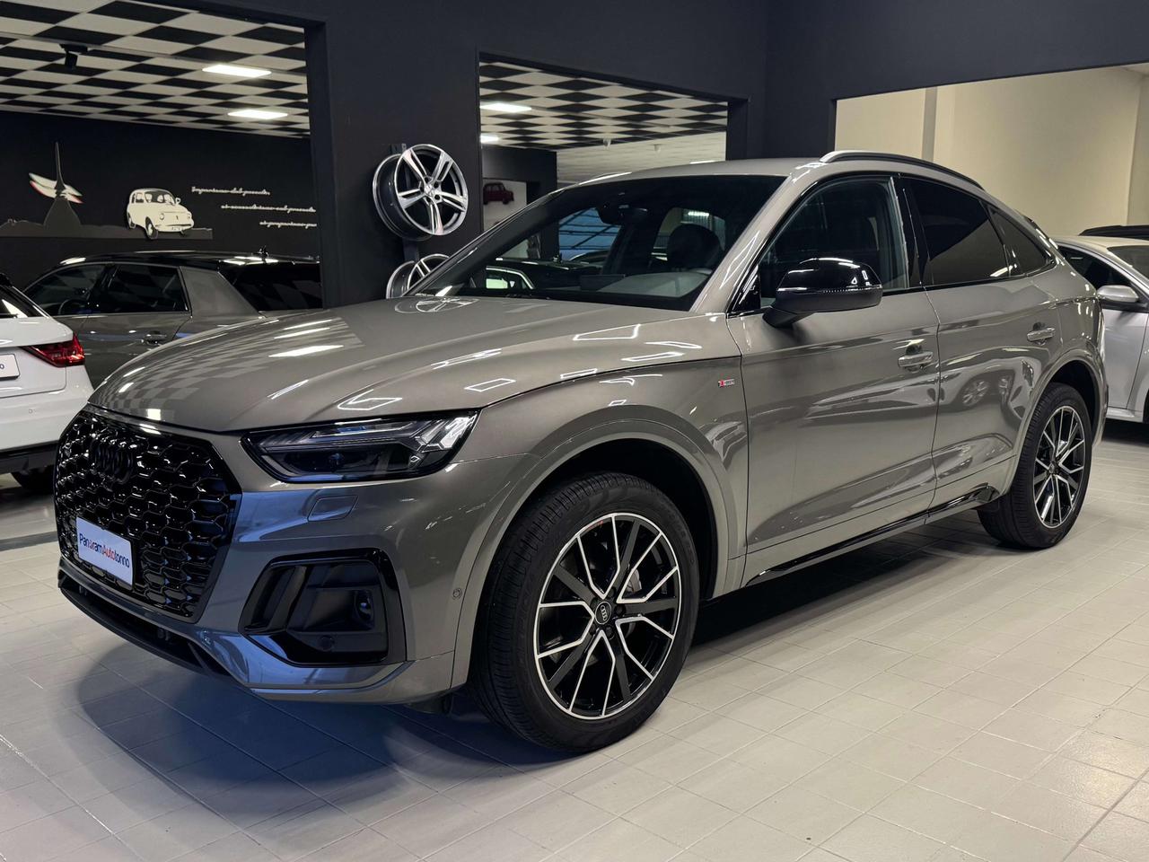 Audi Q5 SPB 40 TDI quattro S tronic Identity Black MATRIX