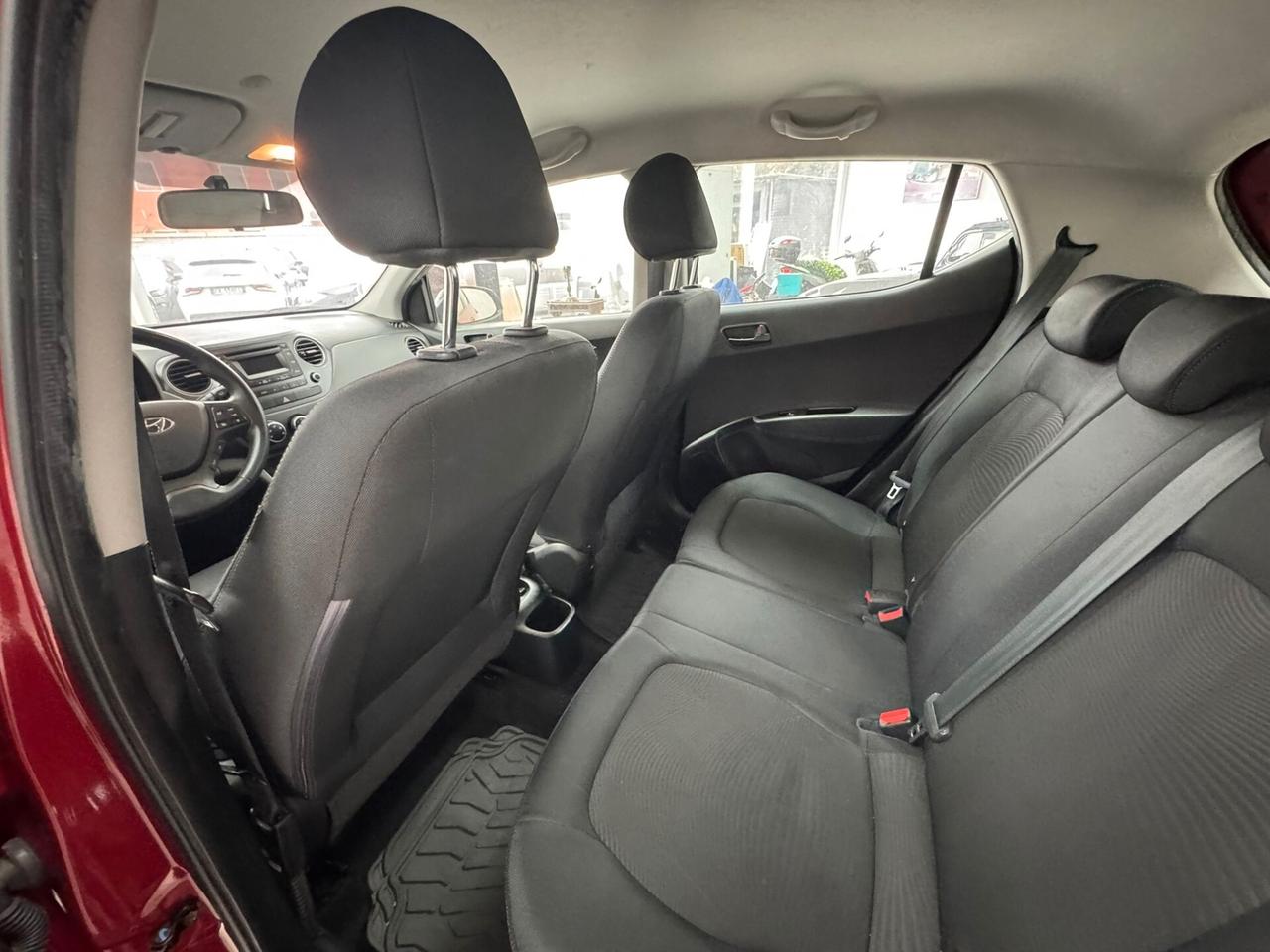 Hyundai i10 1.0 MPI Sound Edition