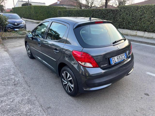 PEUGEOT 207 1.6 8V HDi 93CV 5p. Allure