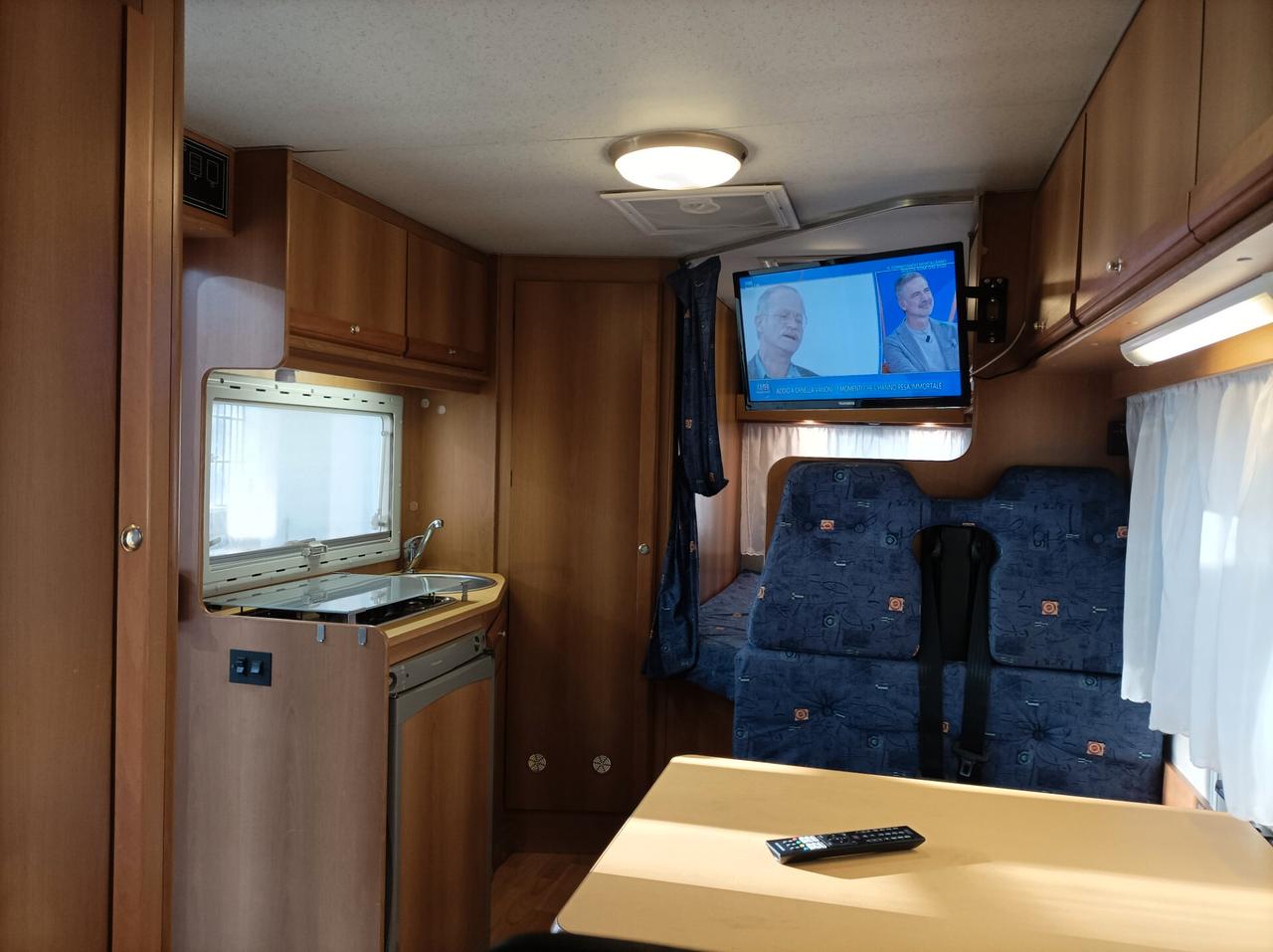 Miller FIAT DUCATO 2800 JTD MOBILVETTA (MILLER STATES)