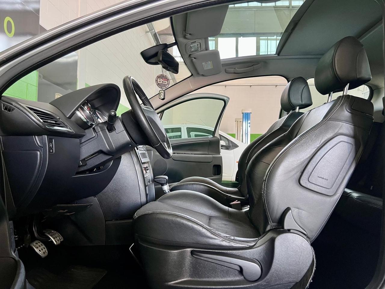 Peugeot 207 1.6 THP 150CV 3p. Féline