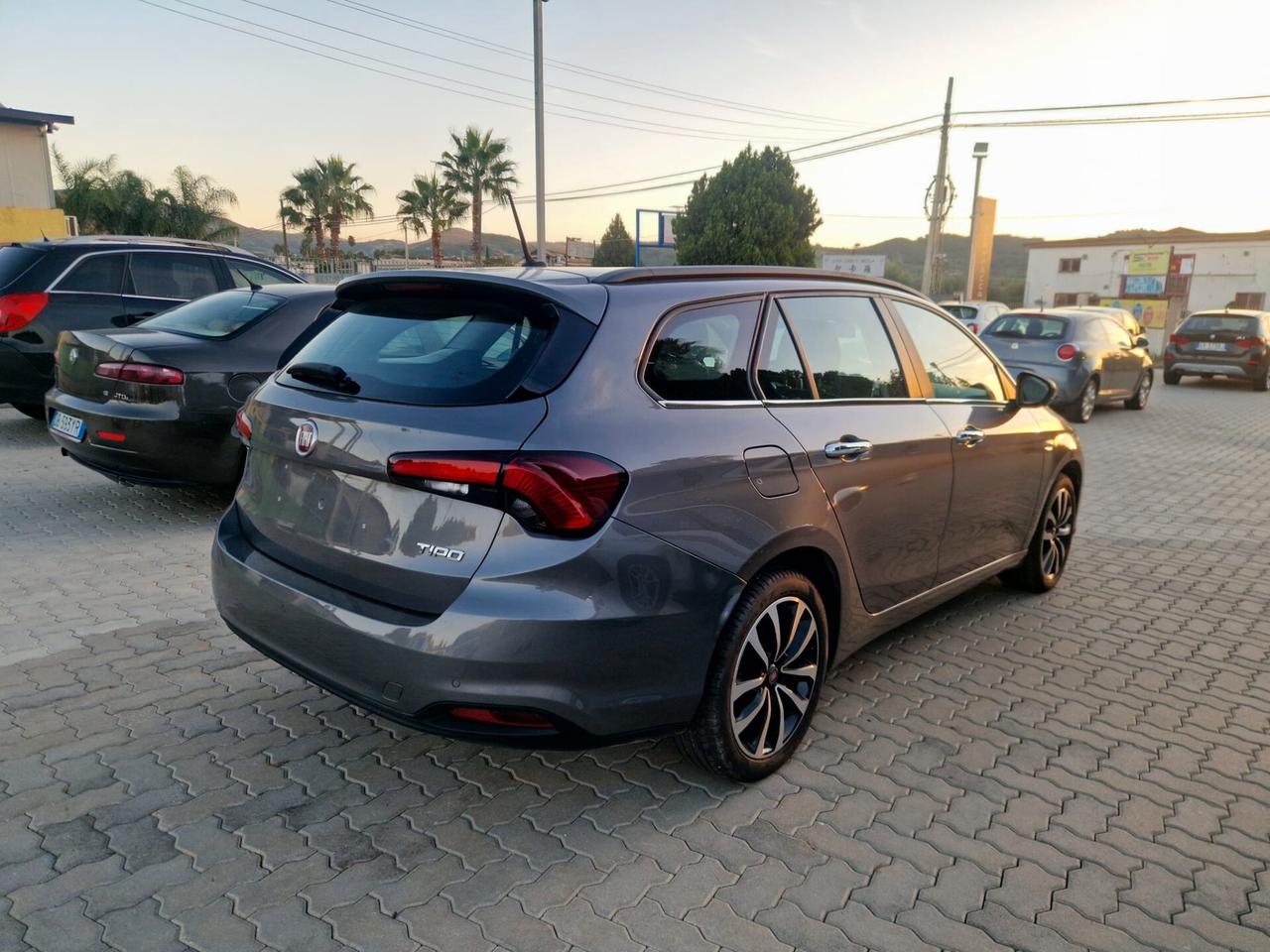 Fiat Tipo 1.3 Mjt S&S SW Lounge