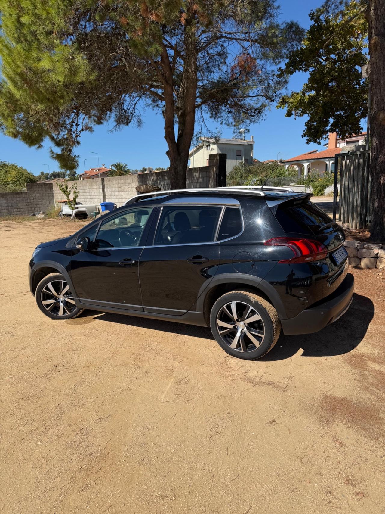 Peugeot 2008 BlueHDi 100 GT Line