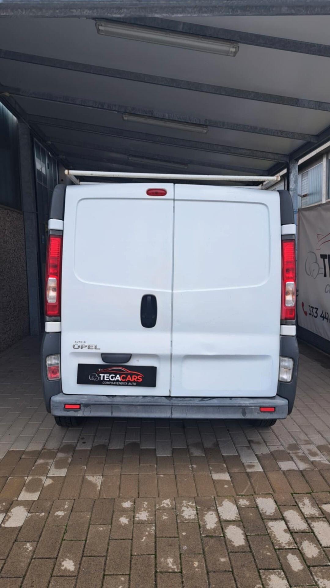 Opel Vivaro 27 2.5 CDTI PC-TN Furgone Fap