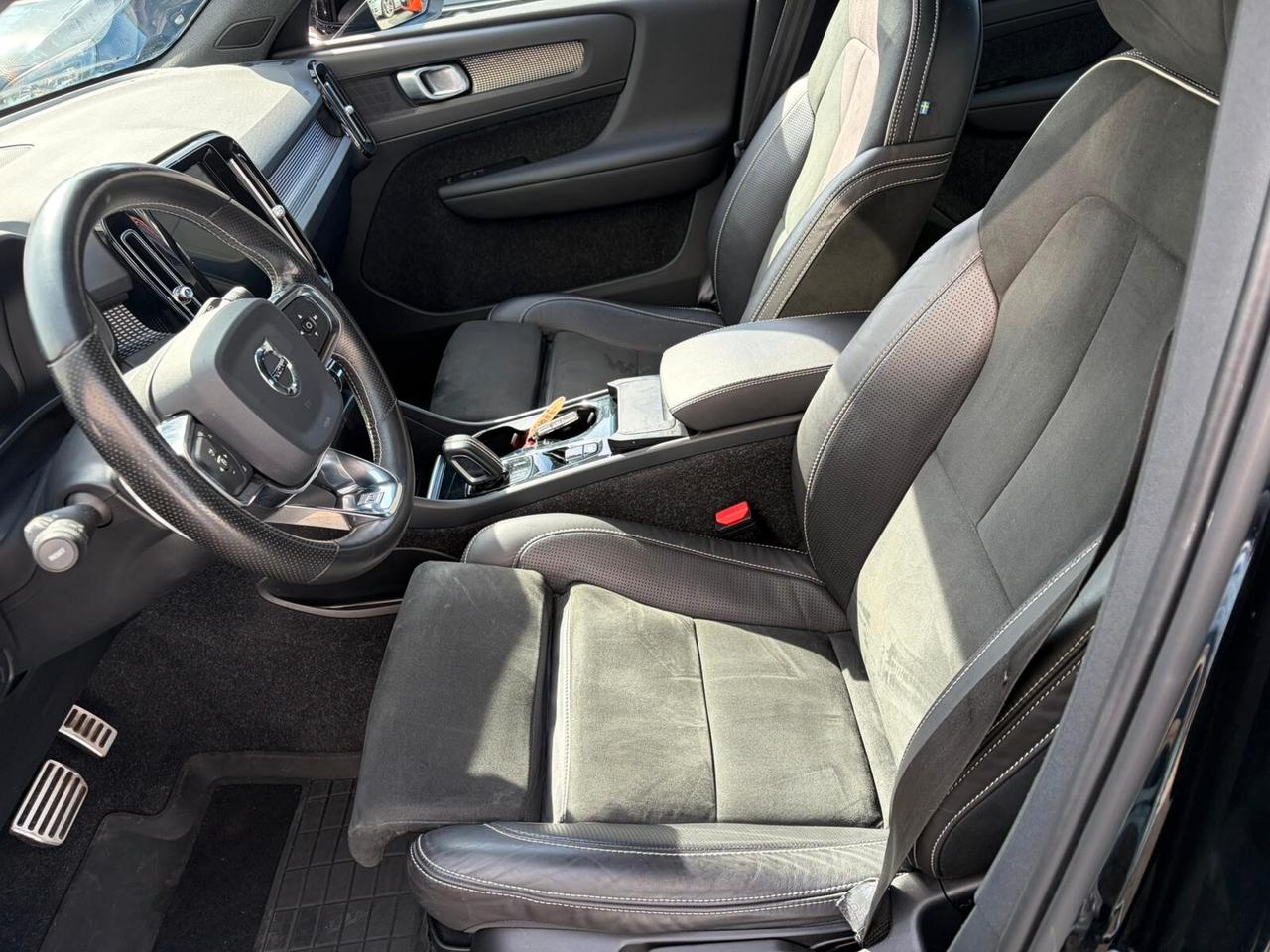 Volvo XC40 D3 Geartronic R-design*EURO6*NAVI