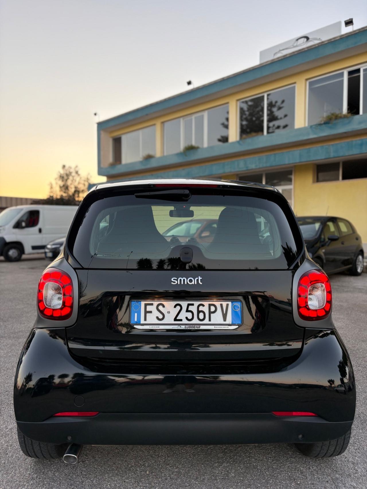 Smart ForTwo 90 0.9 Turbo twinamic Superpassion