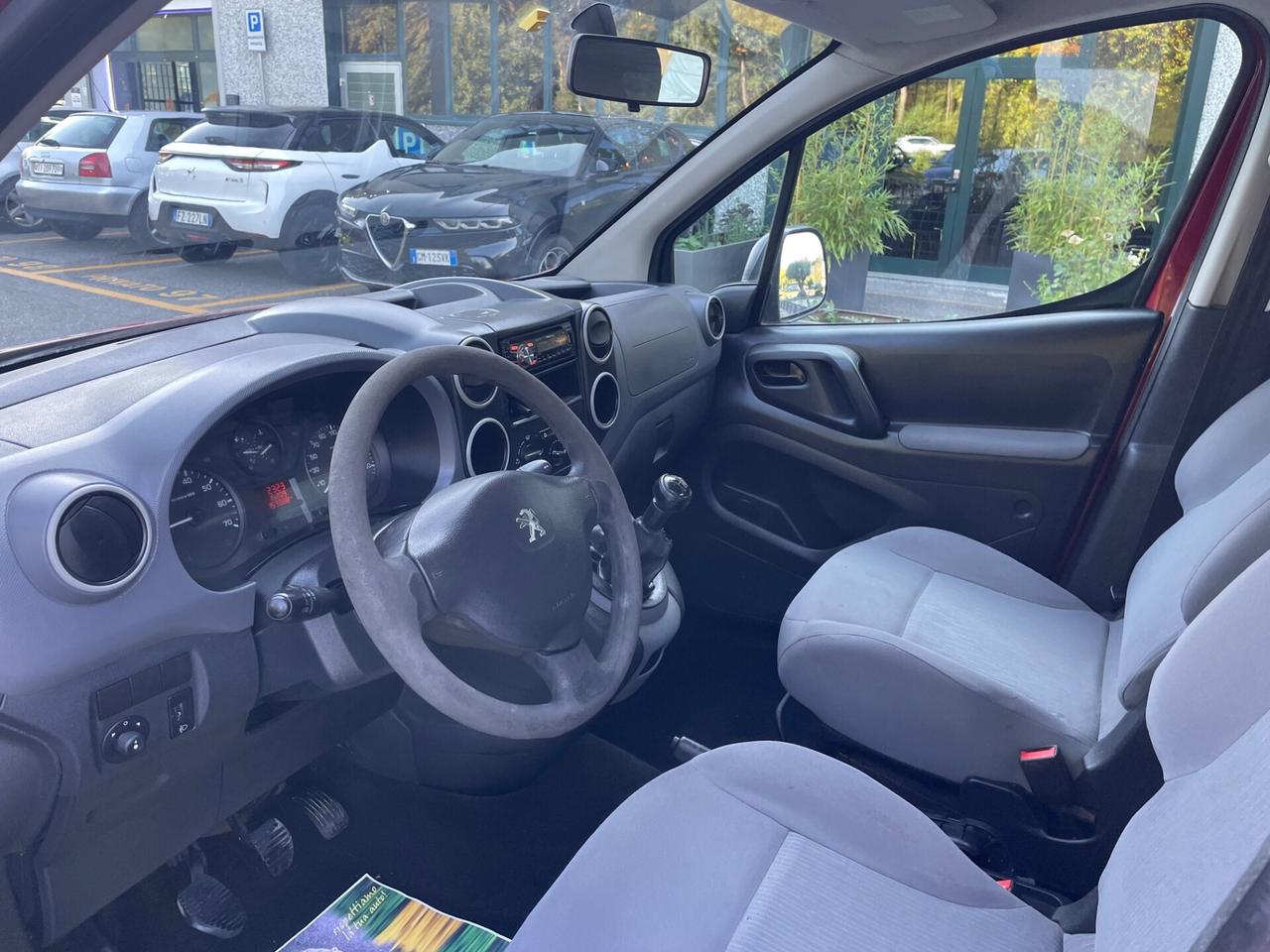 Peugeot Partner Tepee 1.6 HDi 92CV*Neopatentati*