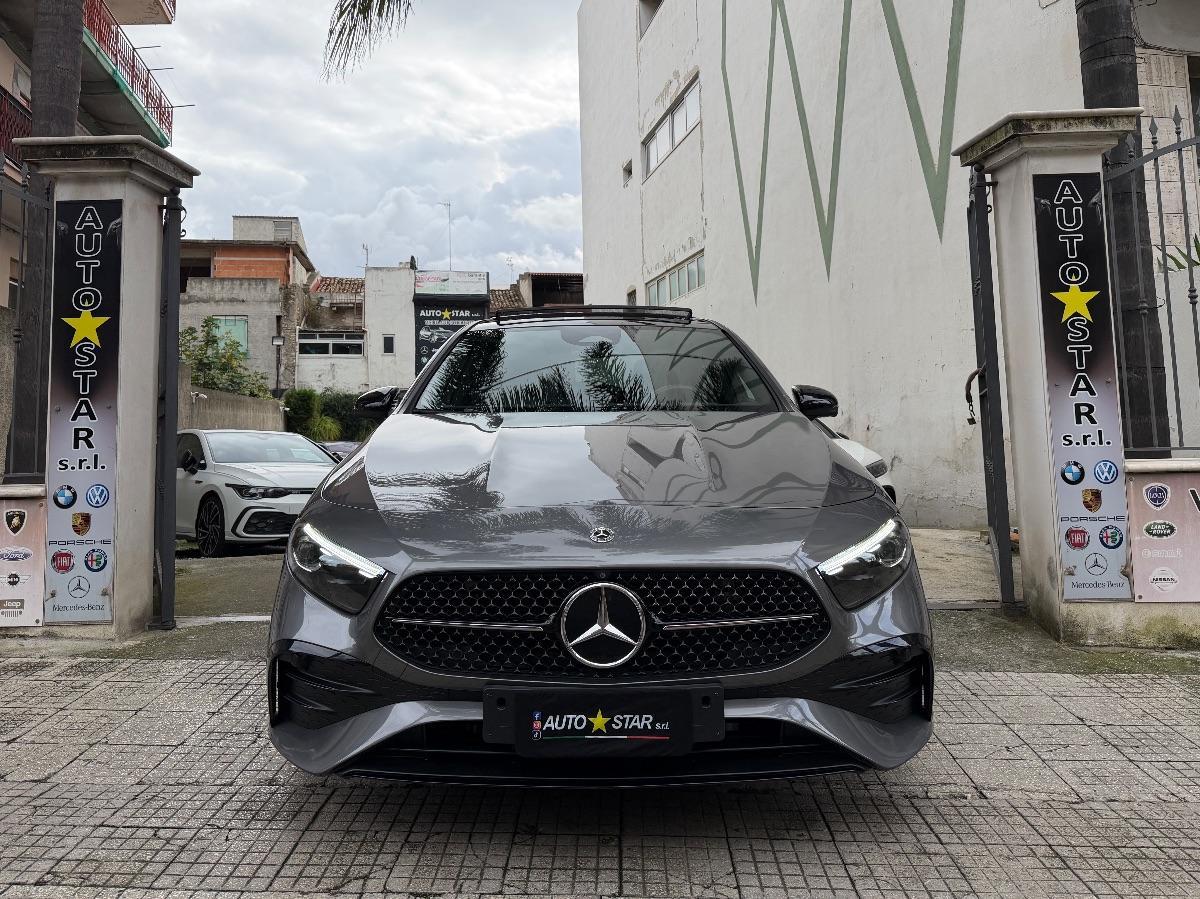 New Mercedes Classe A 220 4Matic Premium AMG Night Edition 190CV