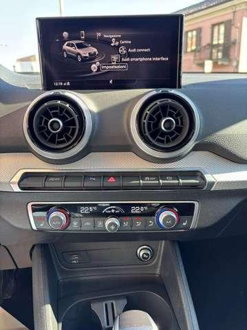 Audi Q2 30 TDI S tronic Business LED-NAVI-CAM