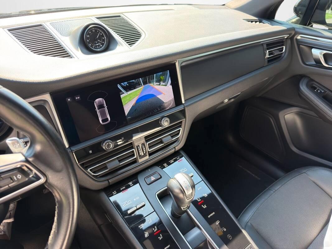 Porsche Macan 2.0 265cv pdk Tetto Cerchi da 21 Look nero