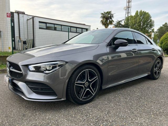 MERCEDES-BENZ CLA 200 d Automatic Premium AMG - NAVI - LED - 18