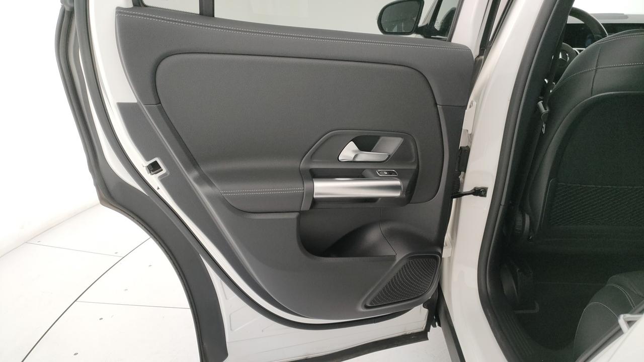 Mercedes-Benz GLA 200 d Sport auto