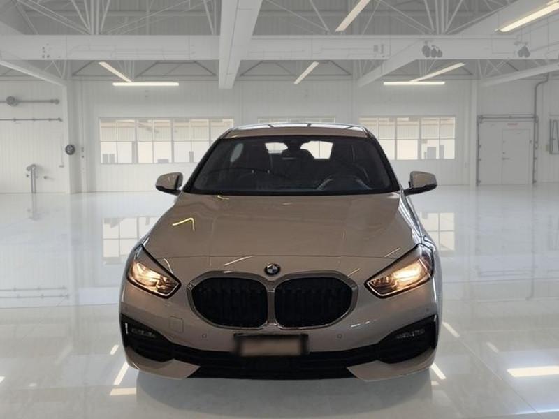BMW 116 BUSINESS ADVANTAGE AUTO 5 PORTE BERLINA