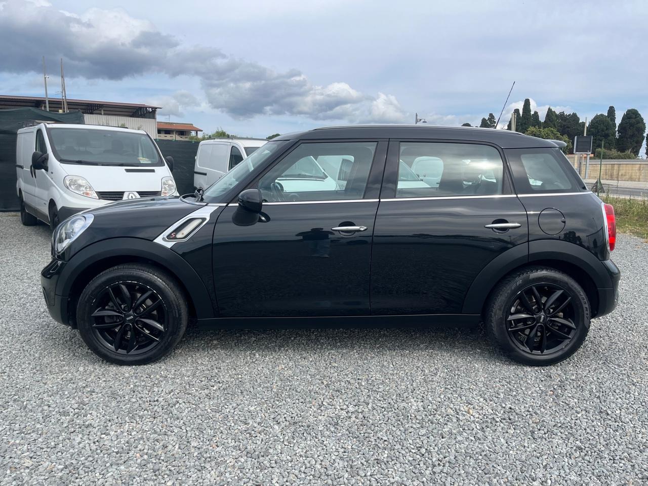Mini Cooper 2.0 SD Countryman GARANZIA