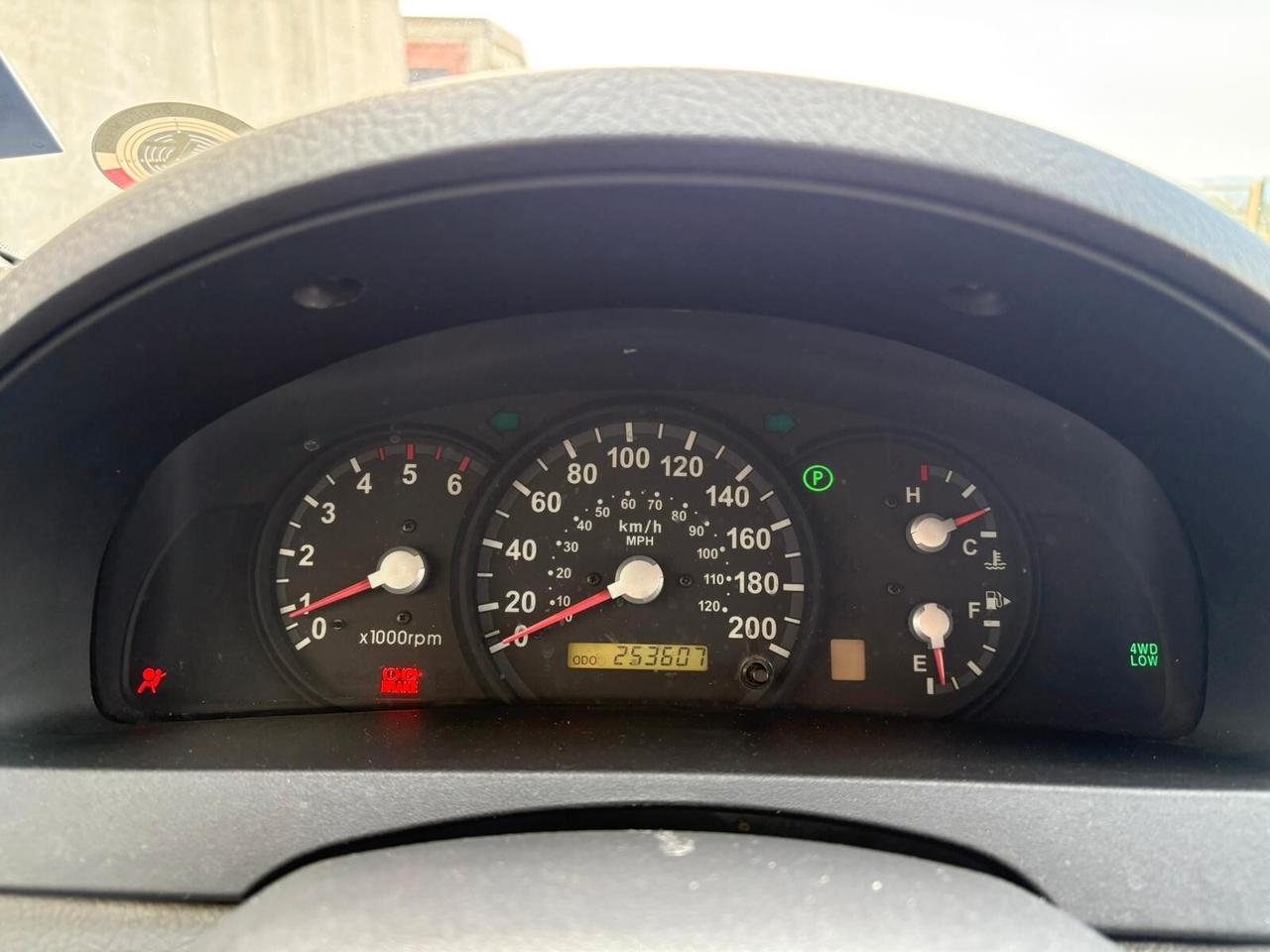 Kia Sorento 2.5 16V CRDI 4WD AUTOMATICA