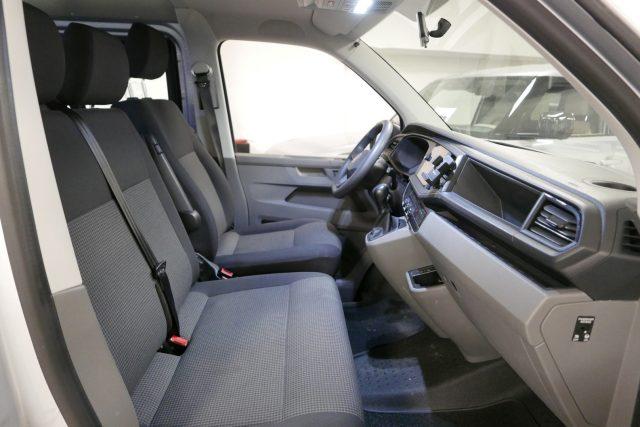 VOLKSWAGEN Transporter 2.0 TDI 150CV DSG PC Kombi 9 posti + IVA