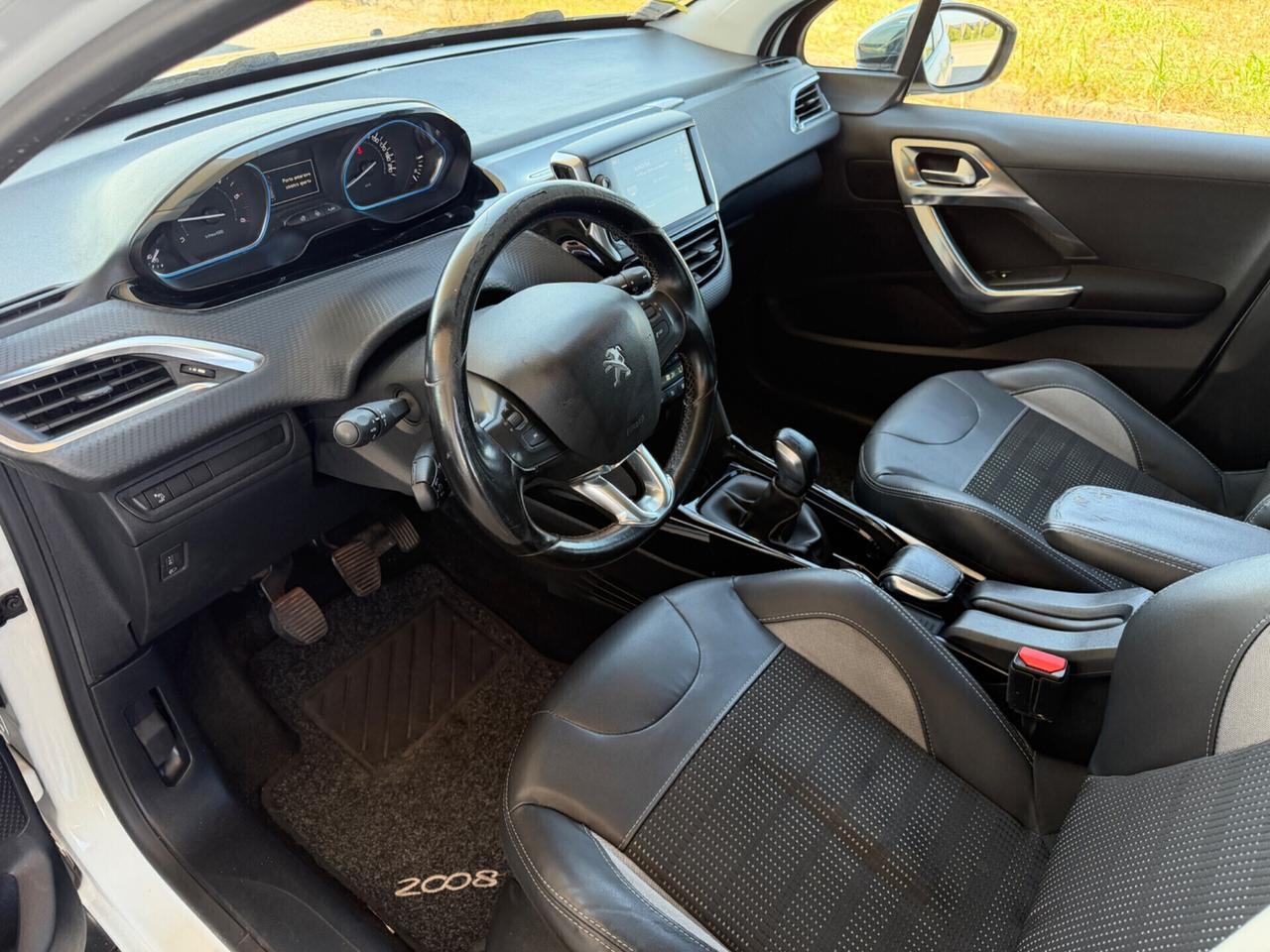 Peugeot 2008 1.6 diesel 2016 Garanzia 12 Mesi