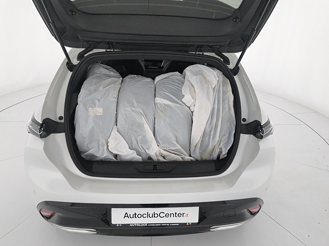 Peugeot 308 1.5 bluehdi GT Pack 130cv