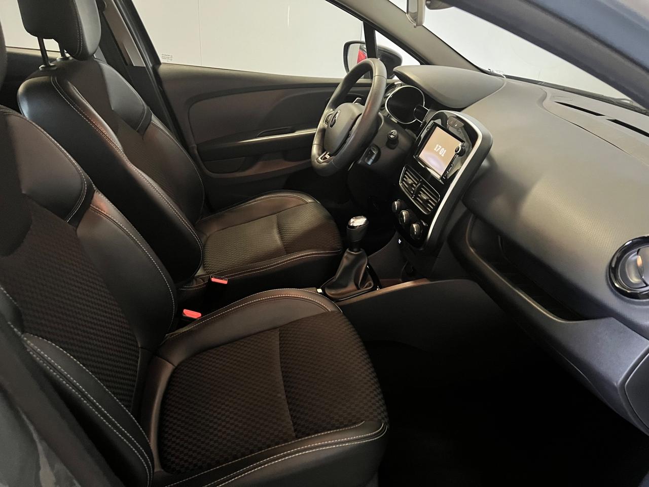 Renault Clio dCi 8V 75 CV 5 porte Moschino Zen